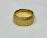 Classic and Chic 18K Florentine Band